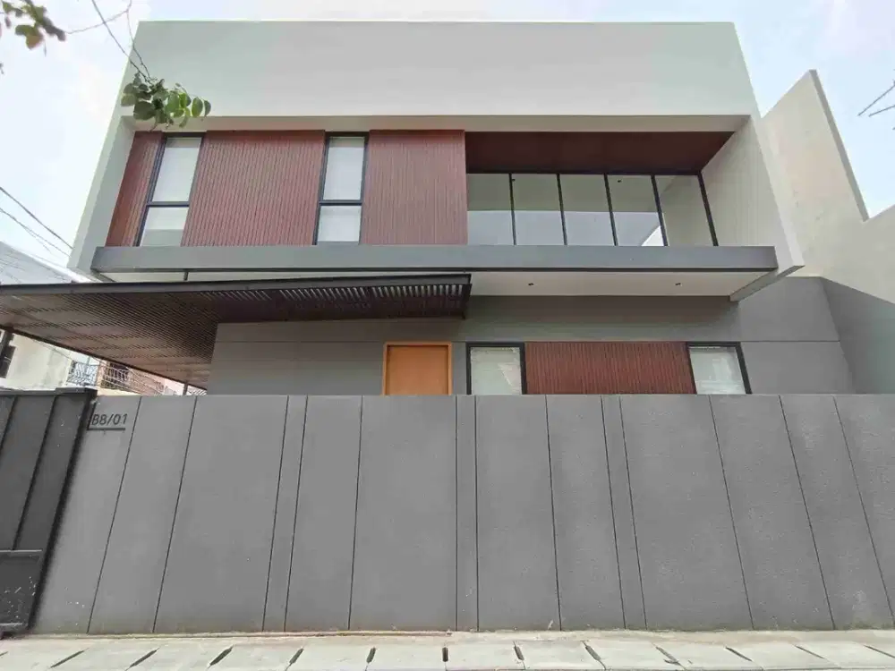 Rumah Bagus Baru Renovasi 2 Lantai Kelapa Gading