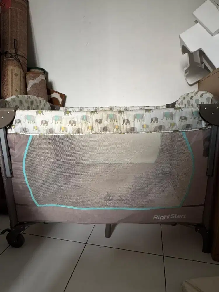 RIGHTSTART BABY BOX TEMPAT TIDUR BAYI