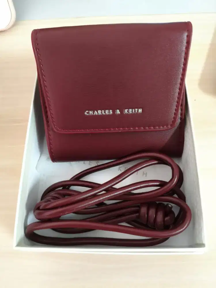 Small Wallet Charles And Keith