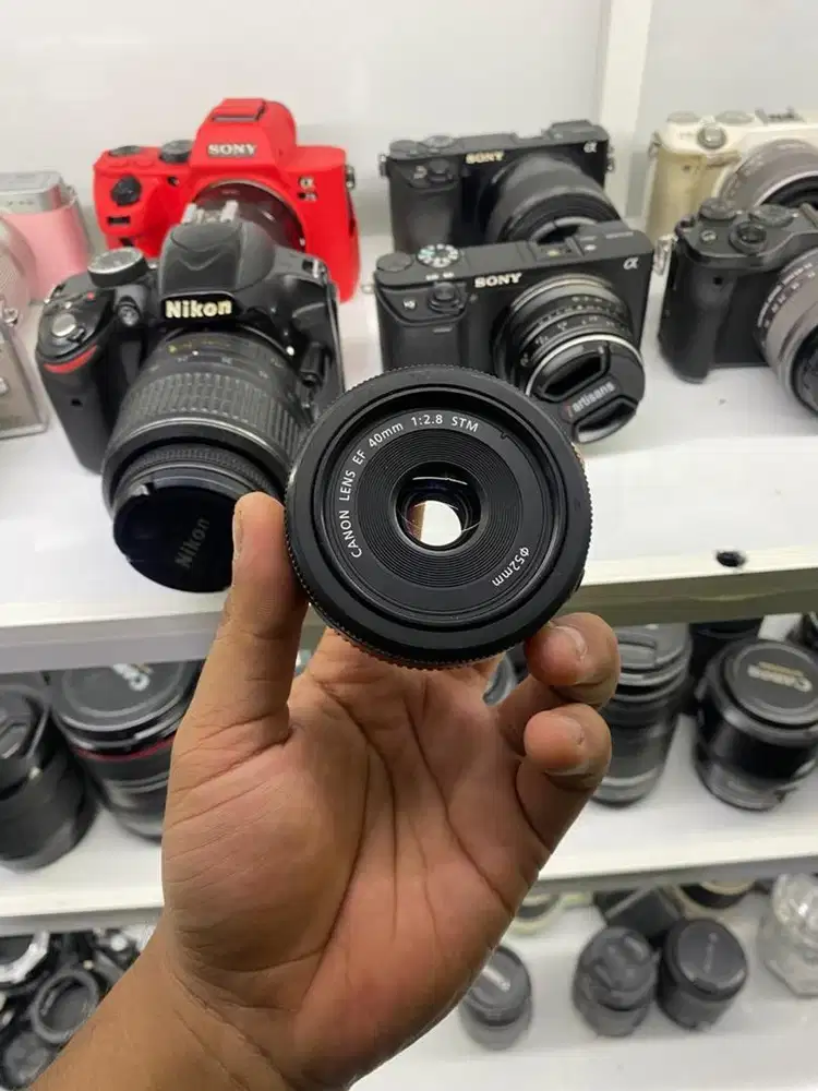 Lensa 40mm f2.8 stm normal mulus