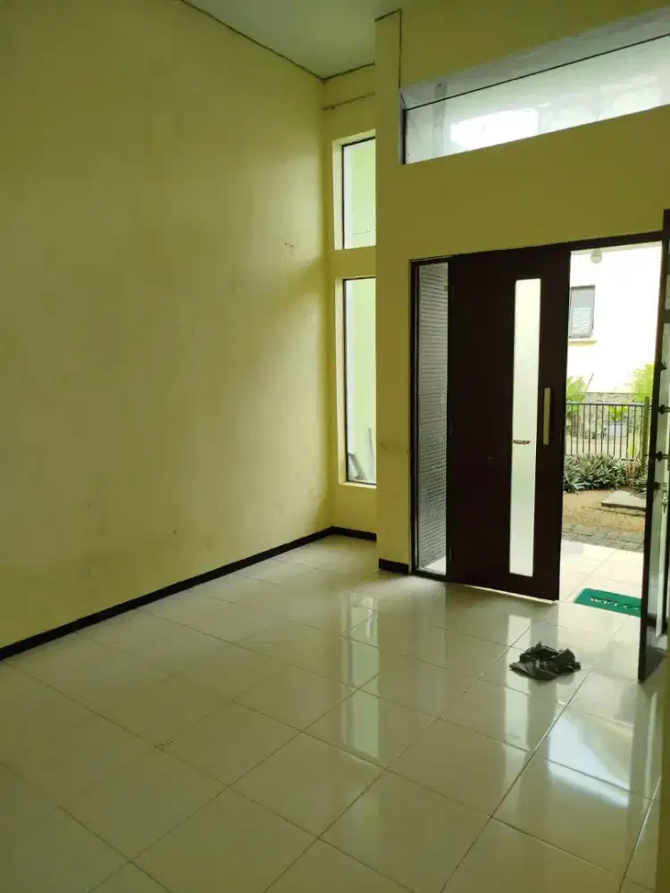 Disewakan rumah dekat kemanapun daerah baru malang