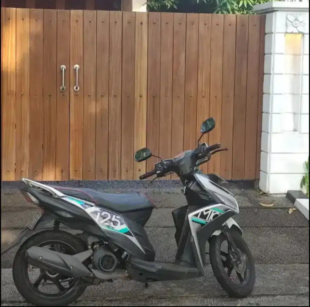 Motor Mio M3 125 cc