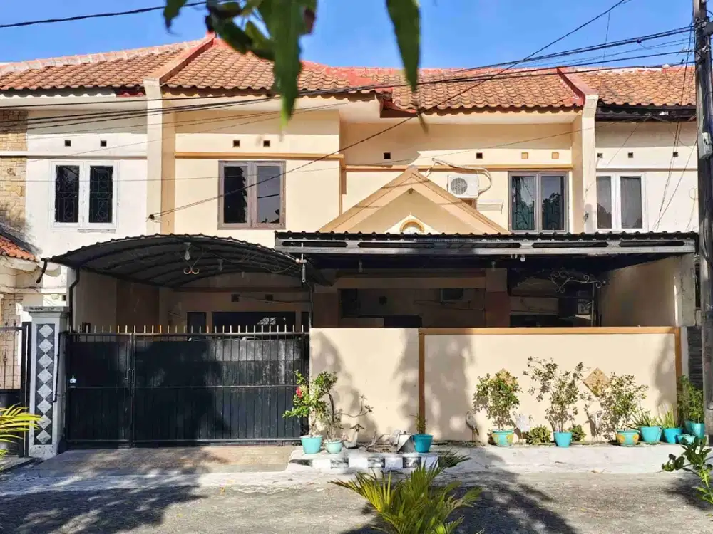 RUMAH 2 LANTAI AKSES JALAN KEMBAR DO PERUMAHAN BABATAN PILANG KEC. WIYUNG SURABAYA SELATAN