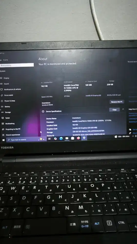 Toshiba Dynabook B55