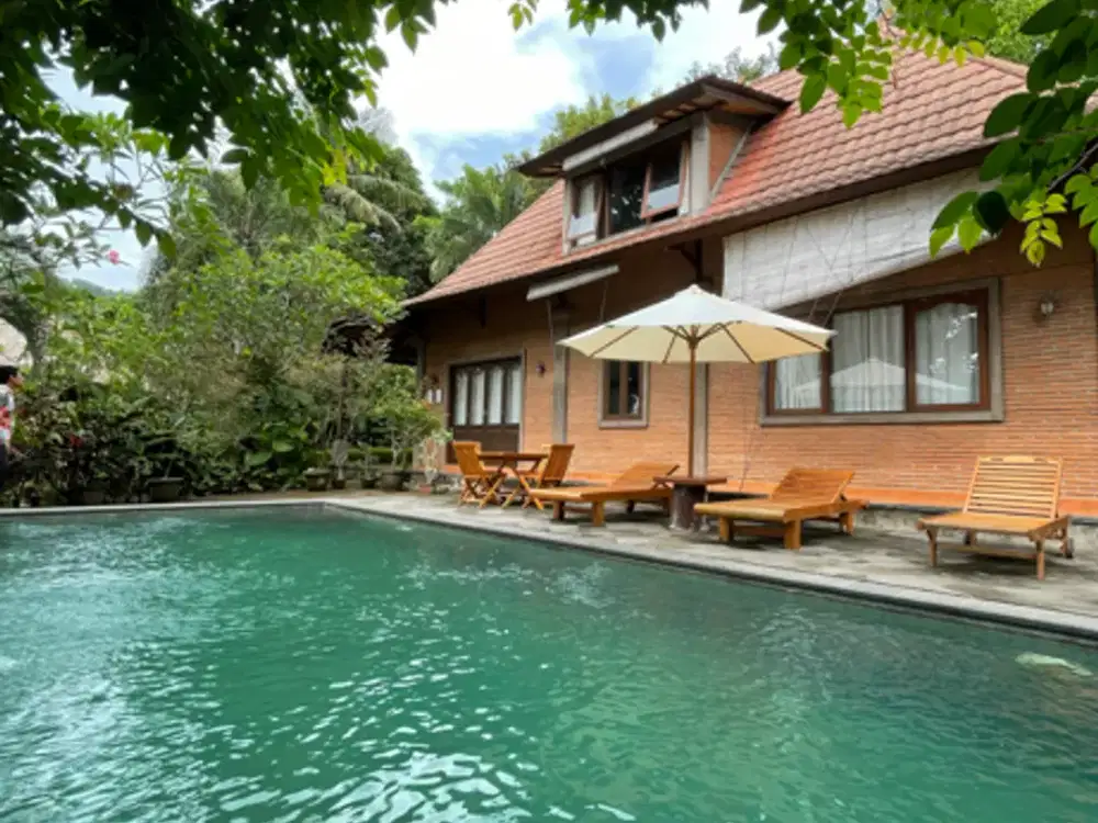 Disewakan Villa Kamila Senggigi – Liburan Mewah dengan Private Pool di Lombok Barat