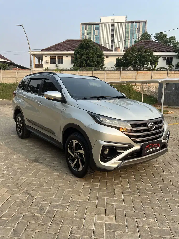 Toyota rush GR 1.5 AT 2023