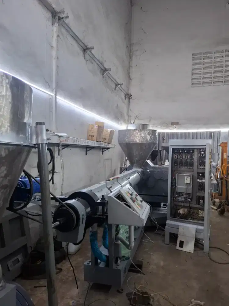 Mesin Extruder PVC Compound