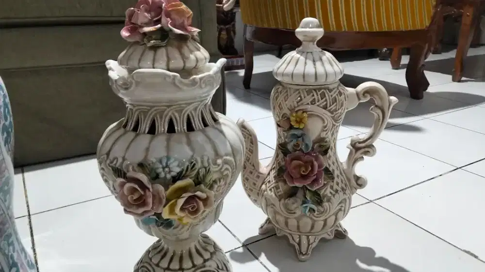 Pajangan Capodemonte 1 set
