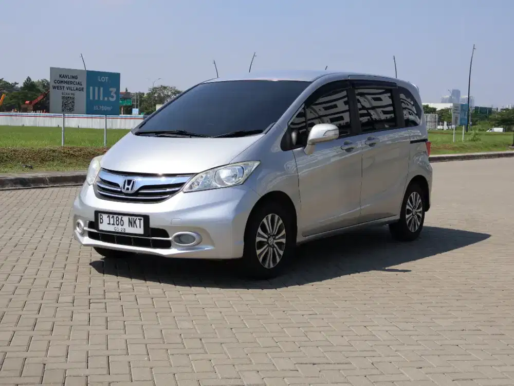 HONDA FREED PSD AT 2012 SILVER