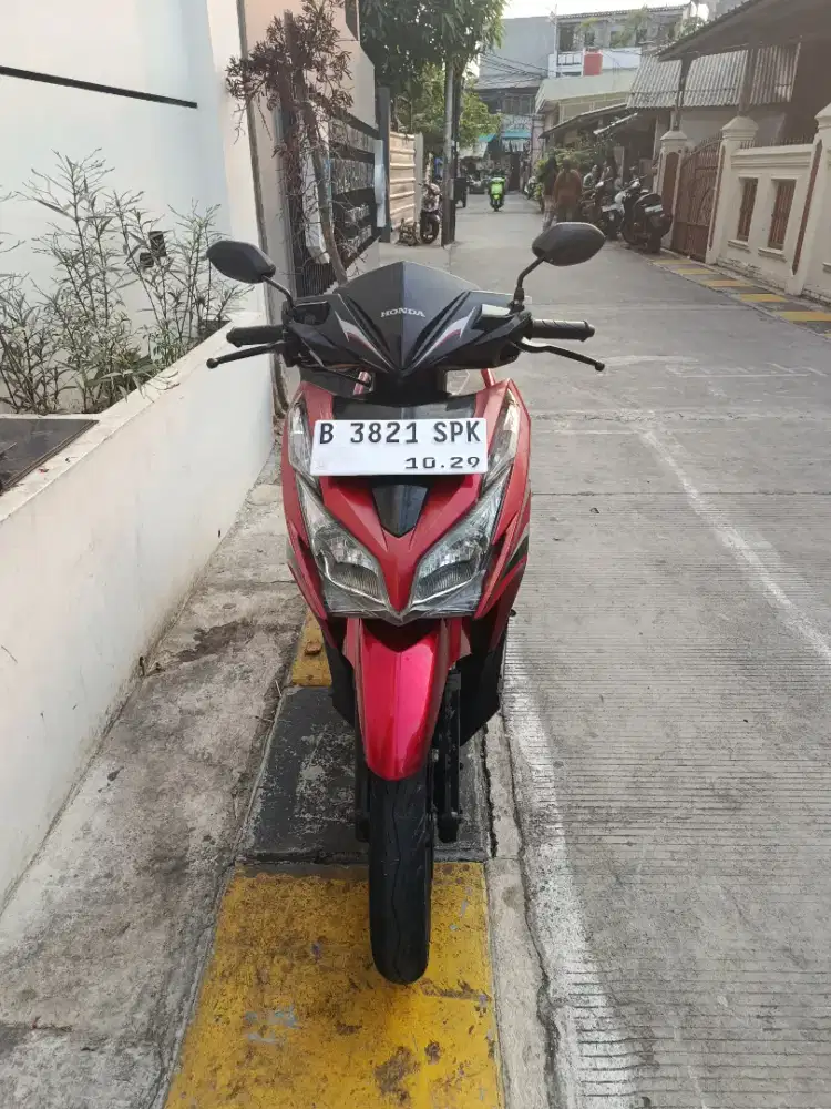 Vario tahun 2014 orisinil