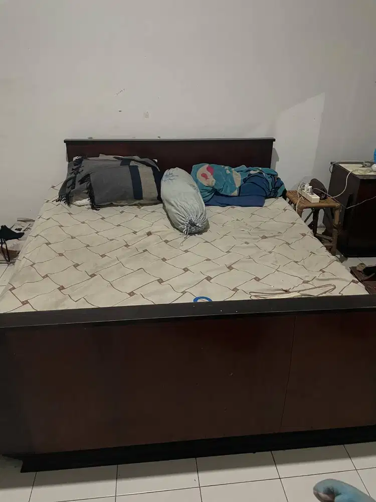 Ranjang kayu jati 1500000