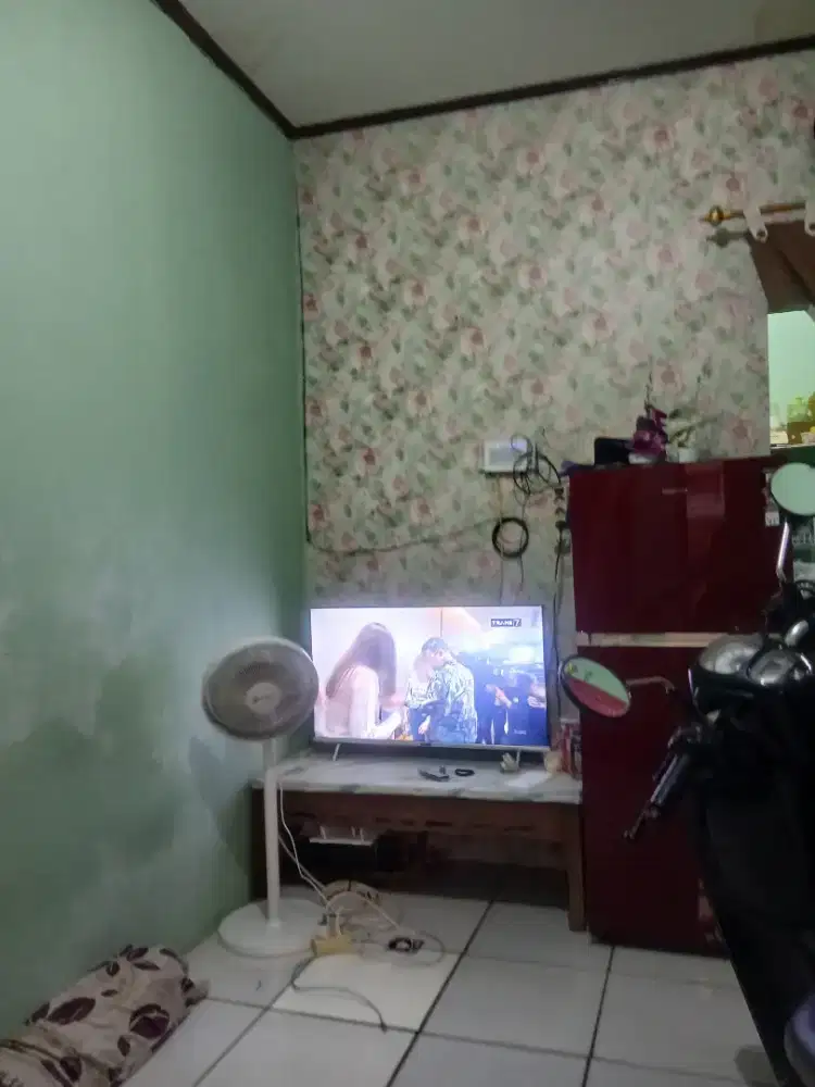 Dijual cepat tv coocha 43 inch