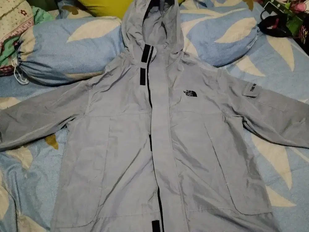 Jaket the north face baru