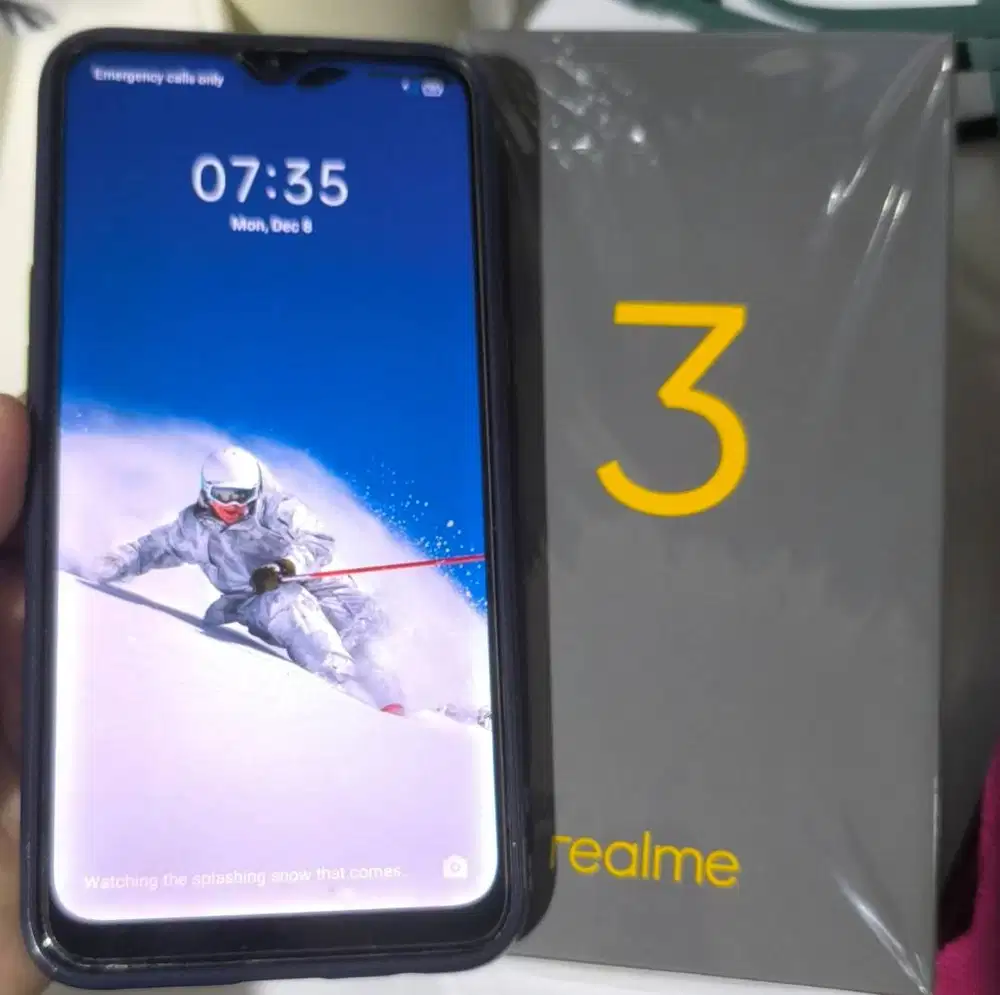 HP REALME 3 MASIH OKAY