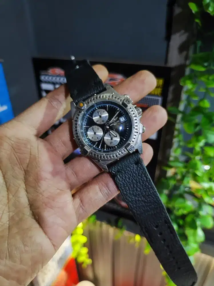 Breitling Quartz Chronograph