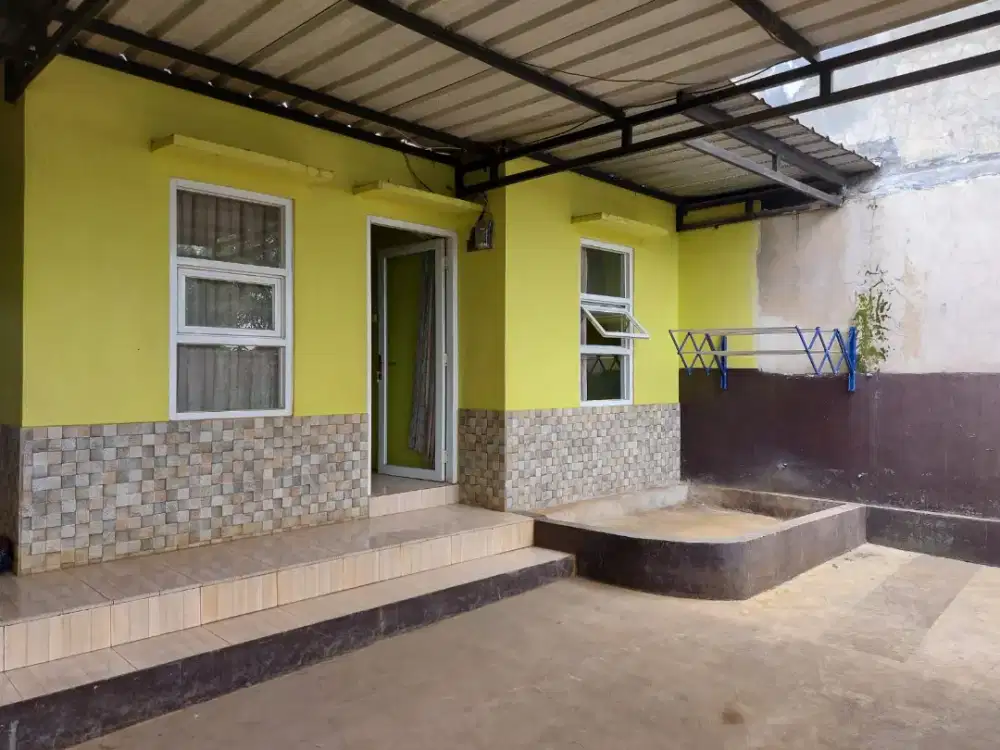 Dijual Rumah Strategis Cocok untuk Hunian & Investasi, Usaha Bisnis