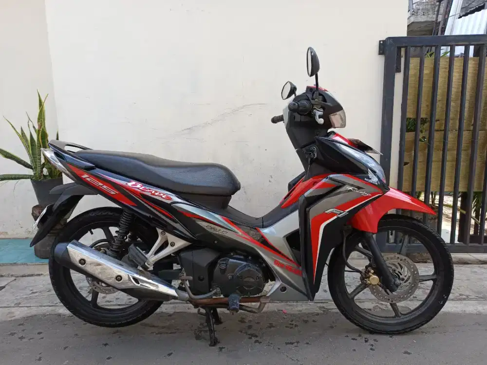 Honda blade 125 2014 lengkap mesin halus