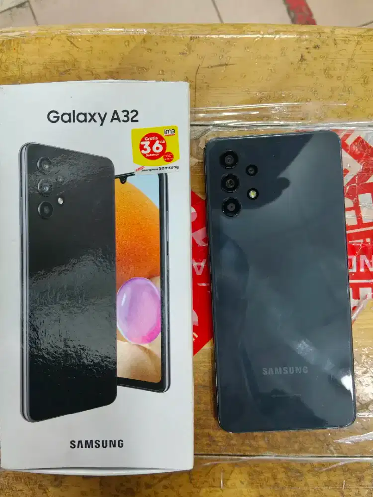 Dijual cepat Samsung A32 4g 8/128 GB Fullset