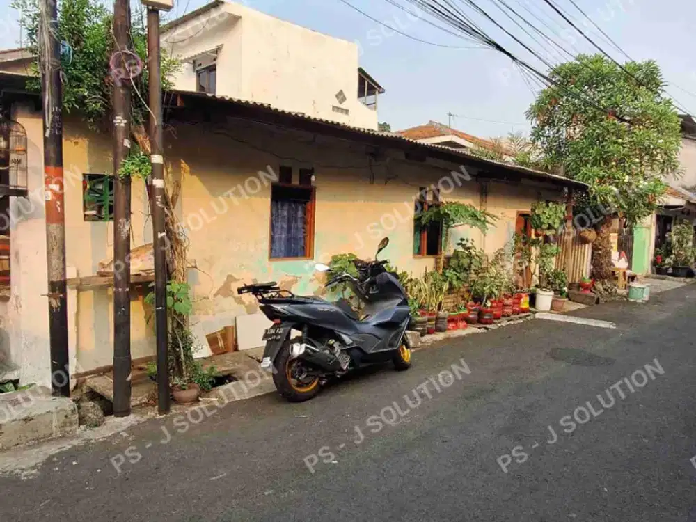 JARANG ADA!! RUMAH MURAH POSISI HOOK DI MATRAMAN