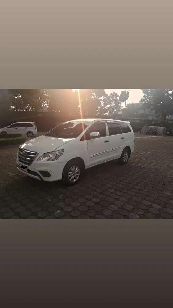 Toyota Kijang Innova 2014 Bensin