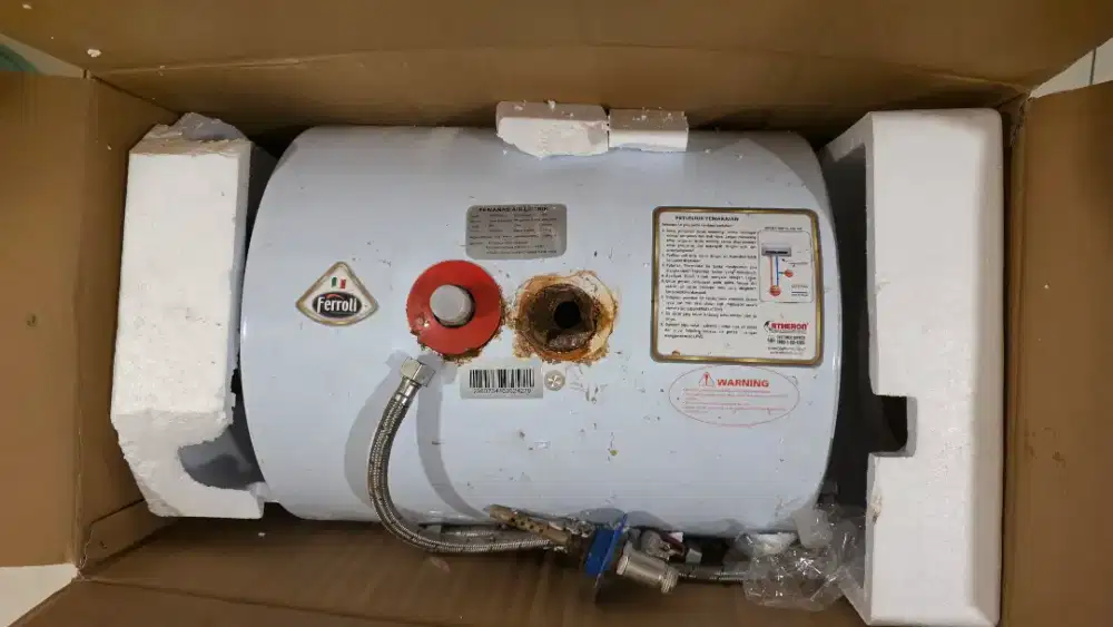 Water heater bekas merek Ferroli 30L