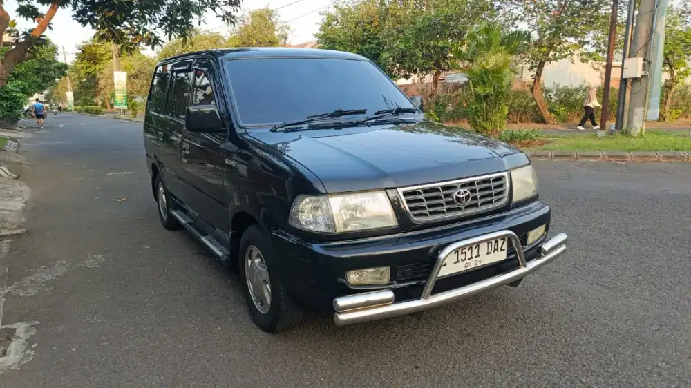Kijang LGX EFI 1.8 Bensin Manual 2002