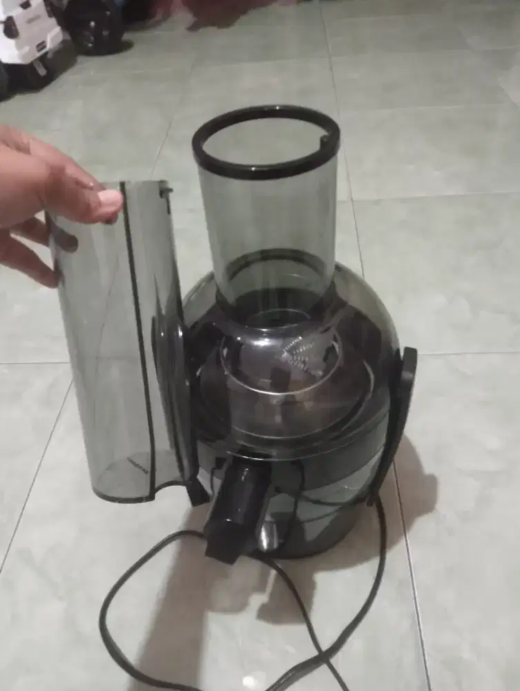 MESIN JUICER PHILIPS TYPE HR1855