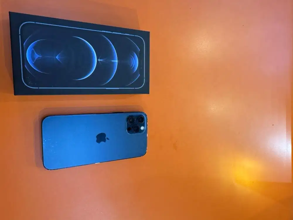 Iphone 12 pro 128gb sangat terjaga