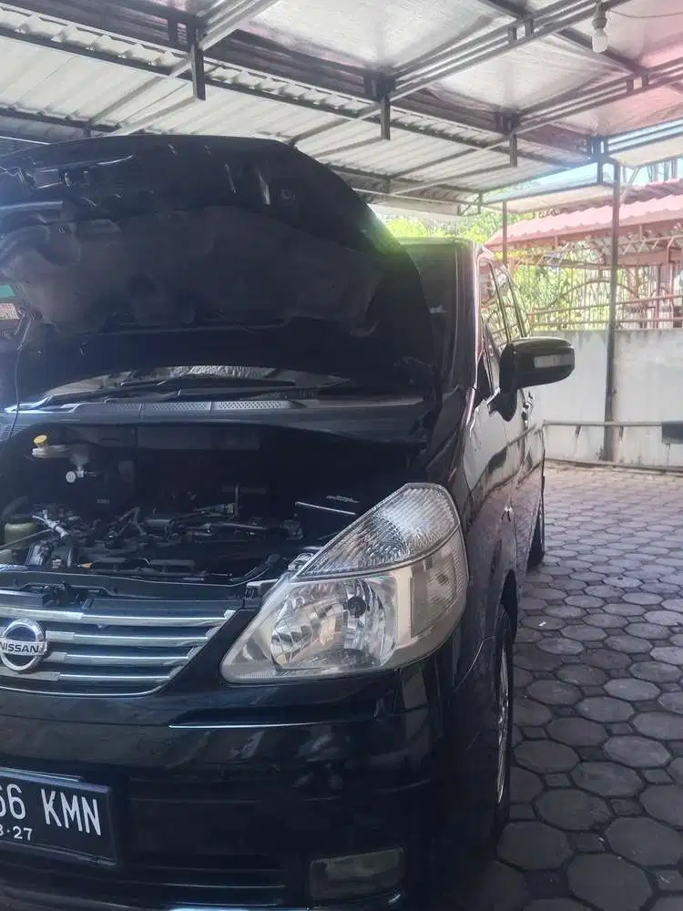 Nissan Serena 2010 Bensin
