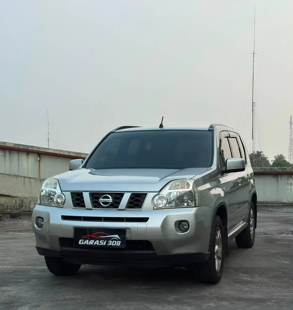 Nissan Xtrail 2.0 CVT 2009 Silver T31 Kilometer 98 rb Pajak 03-2027