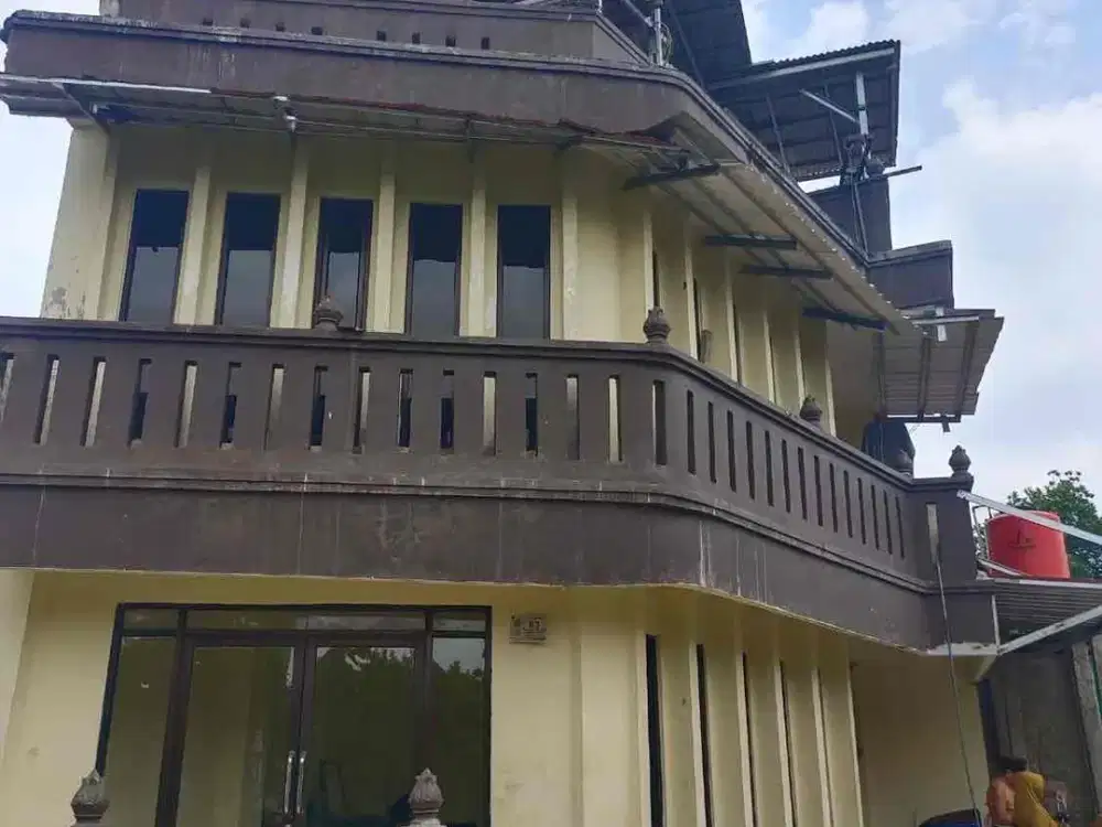 DI JUAL RUMAH MURAH BANGUNAN 3 LANTAI DAN STRATEGIS DI GUNUNG SINDUR BOGOR