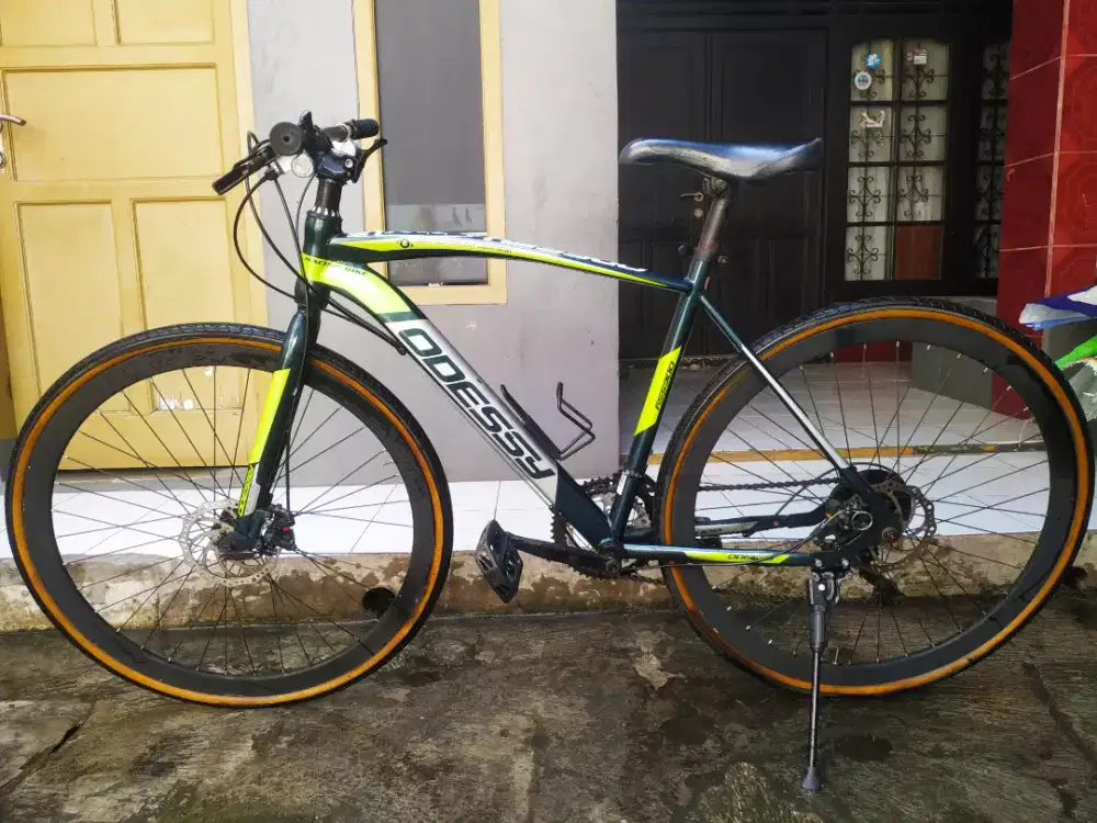 Roadbike Odessy 1010s 700c