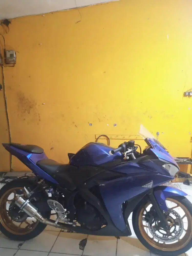 Yamaha R25 Tahun 2014