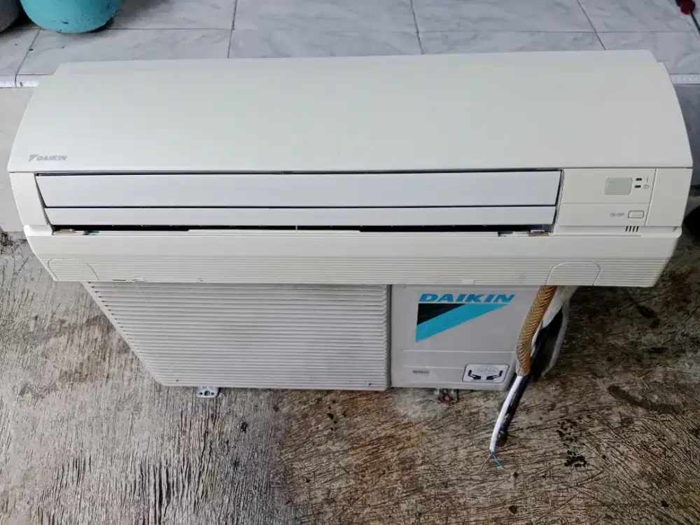 Jual AC DAIKIN 1PK