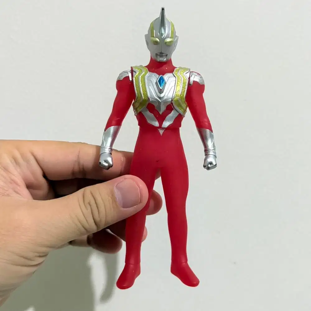 Bandai Ultraman Heroes Series Trigger Powersuit