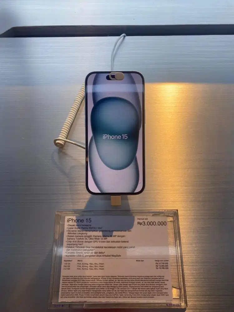 iPhone 15 128GB