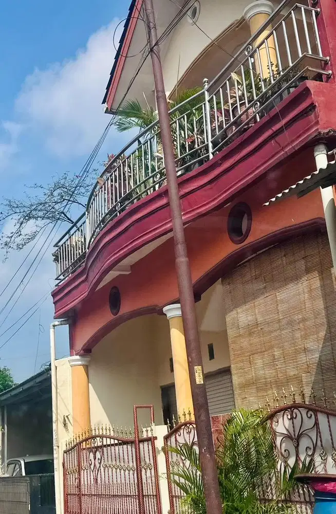 Dijual Rumah 2 lantai