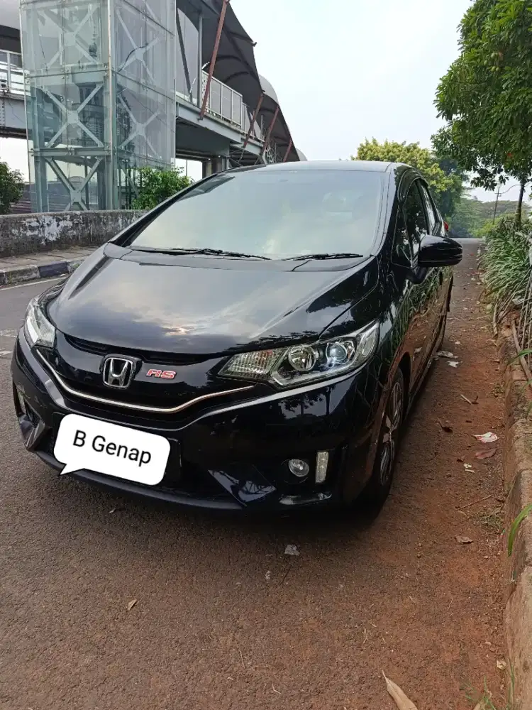 KM 33RB! PEMAKAI LANGSUNG! JAZZ RS 2014 GK5 HITAM
