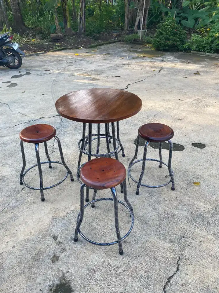 Set meja coffe shop