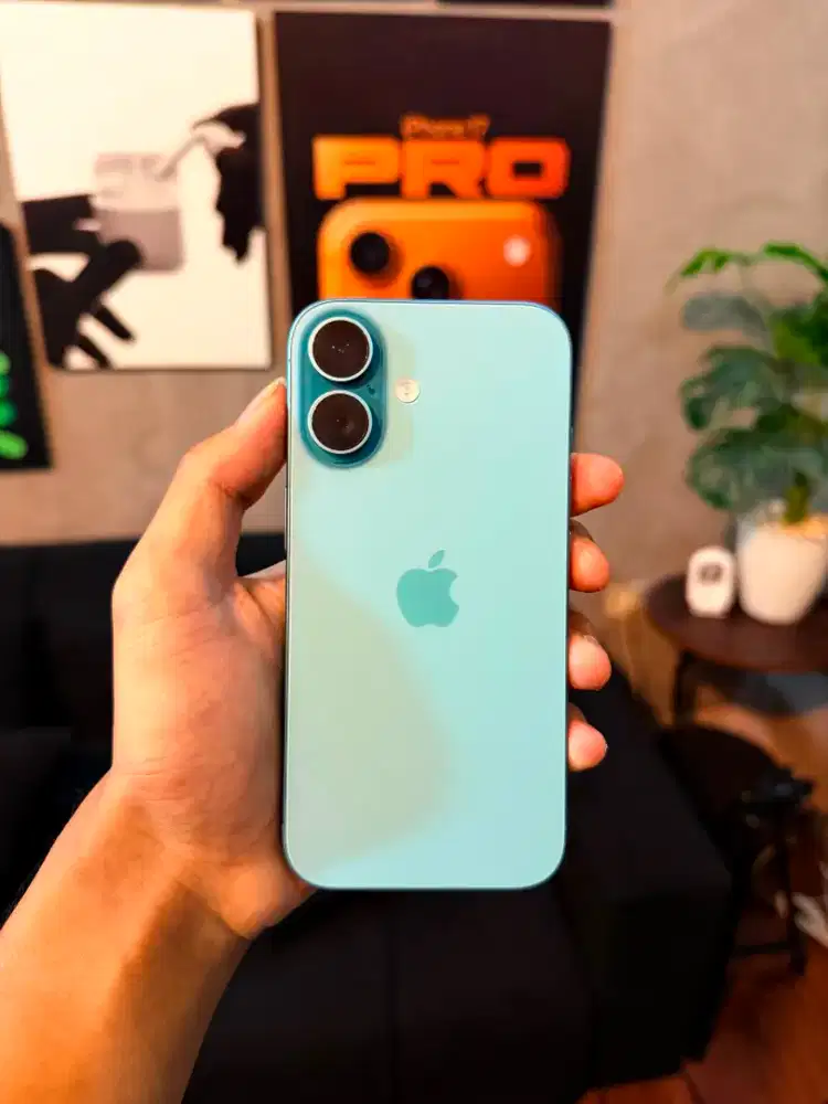 iPhone 16 128gb iBox