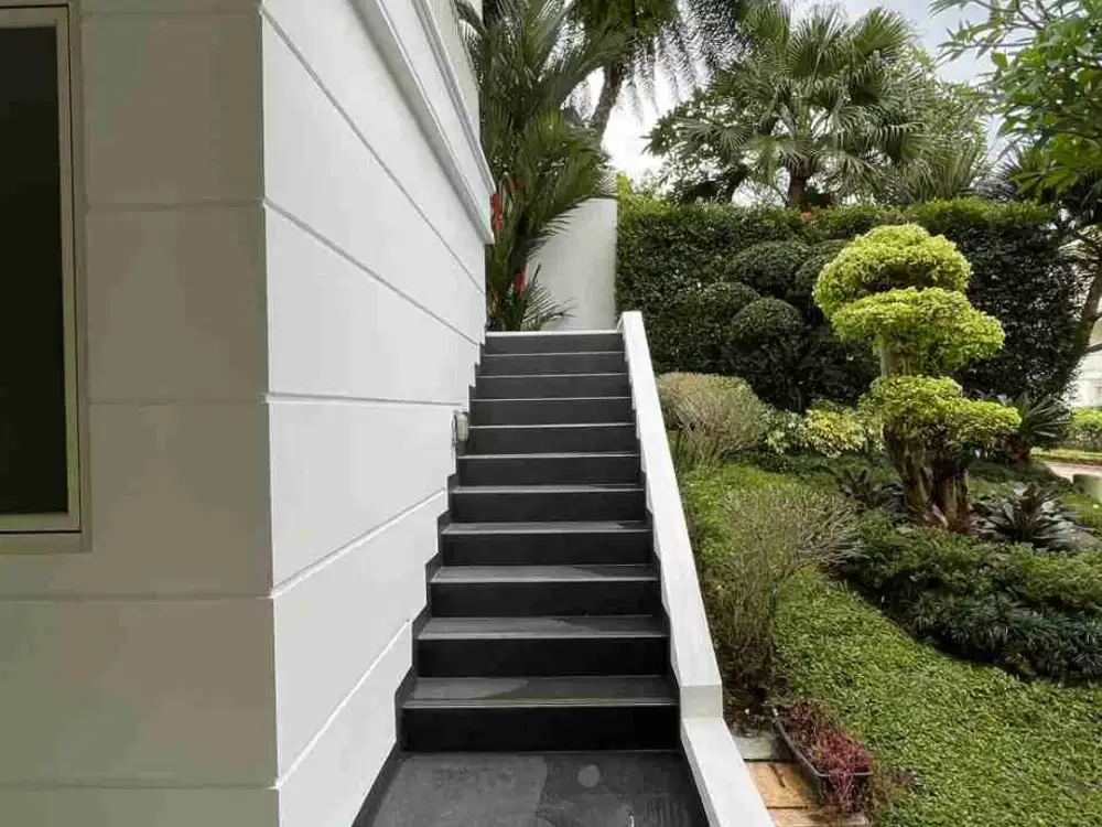 Dijual Rumah Posisi Boulevard Cluster Amethyst PHG Gading Serpong Tangerang