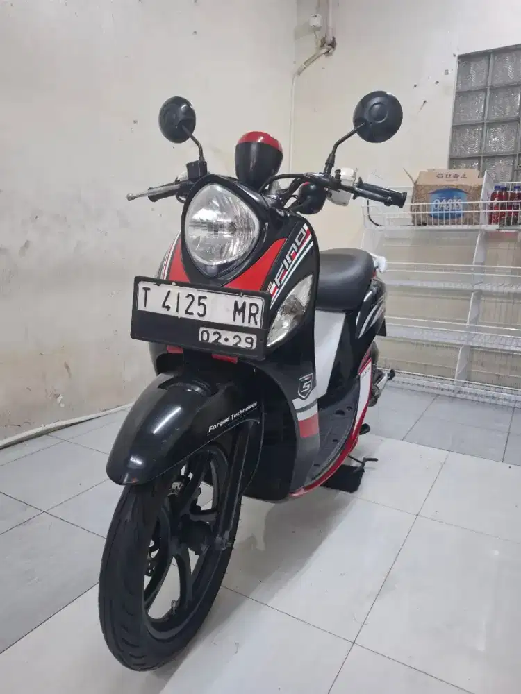 YAMAHA FINO SPORTY TAHUN 2015, MERAH HITAM STIMEWA