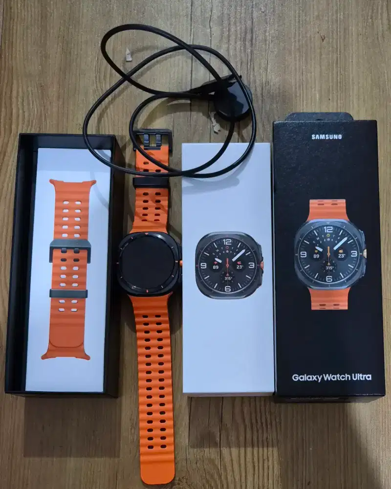 SAMSUNG GALAXY WATCH ULTRA 47MM/LTE 4G BISA ESIM Singapore edition