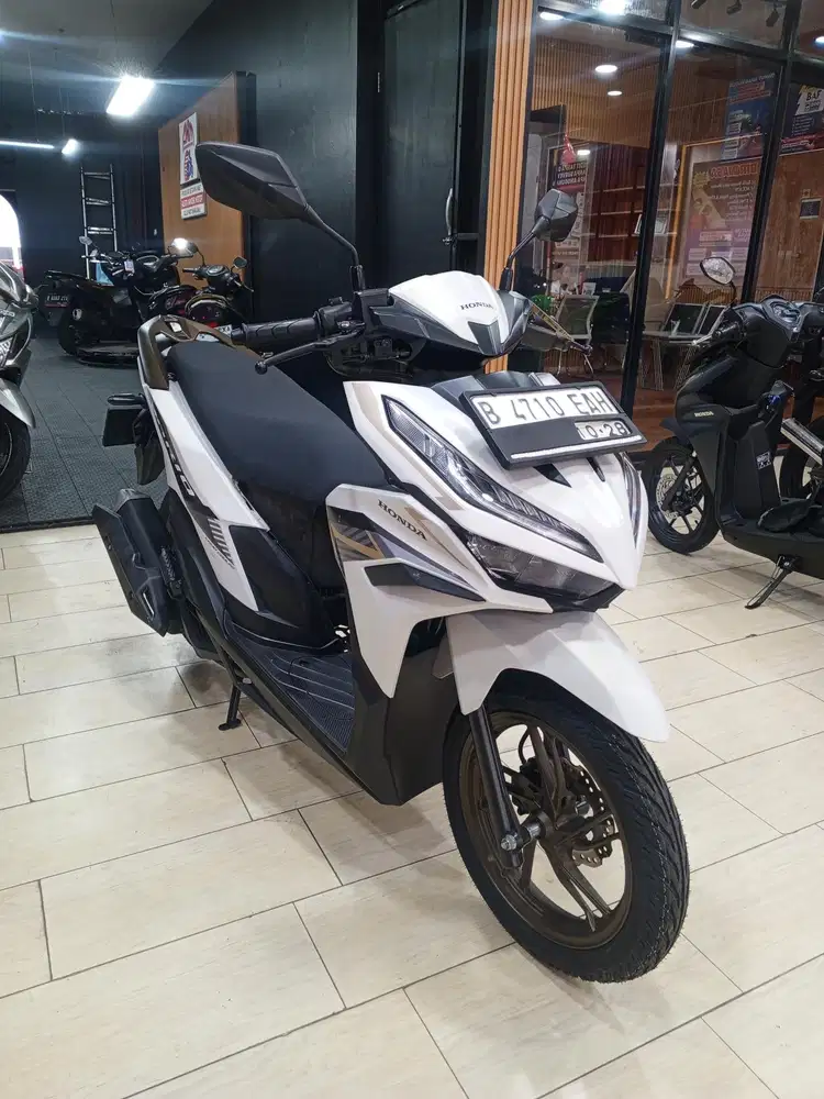 VARIO 125 CBS ISS 2023. GREESS BERGARANSI PAJAK ON, SS LENGKAP . NEGO
