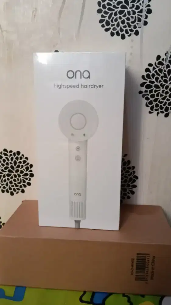 Ona Hairdryer Buy 1 Get 1. Udh pasti murah pastinya
