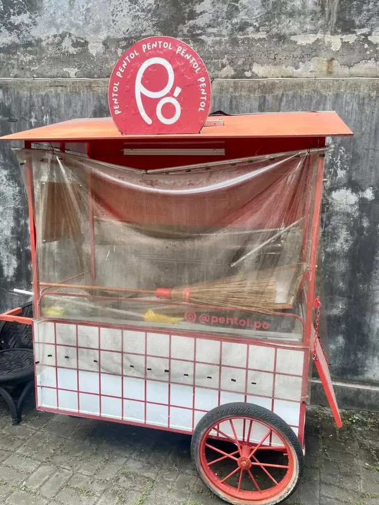 Gerobak besi bekas pentol