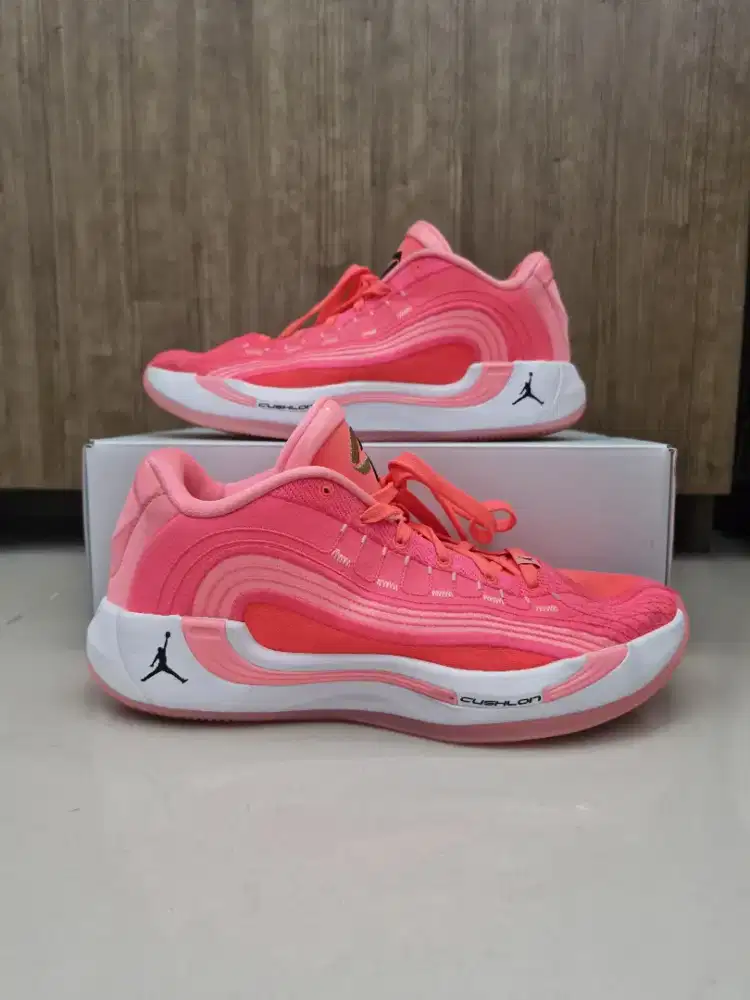 Luka 4 PF Pink