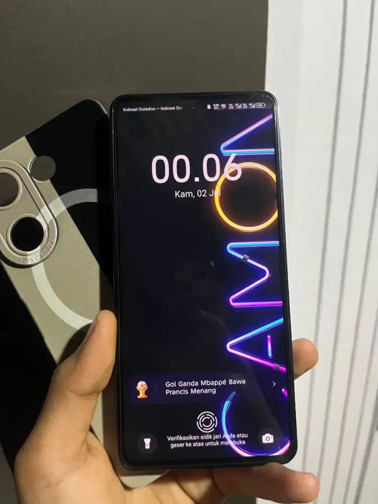 Tekno Camon 20 Pro