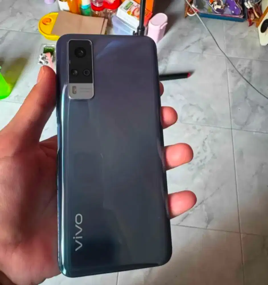 Vivo Y51 ram 8/128gb Mulus bagus ( Hp dan Casan Ori nya aja yah )