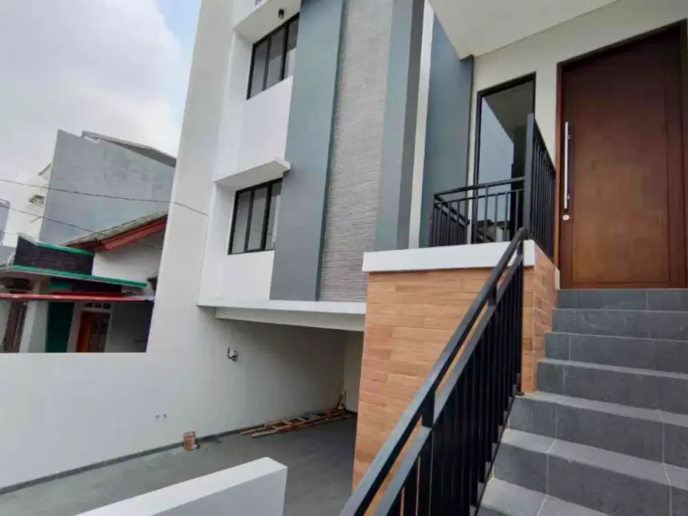 Jual Rumah Imperial Baru 8x15m2 Bagus Strategis